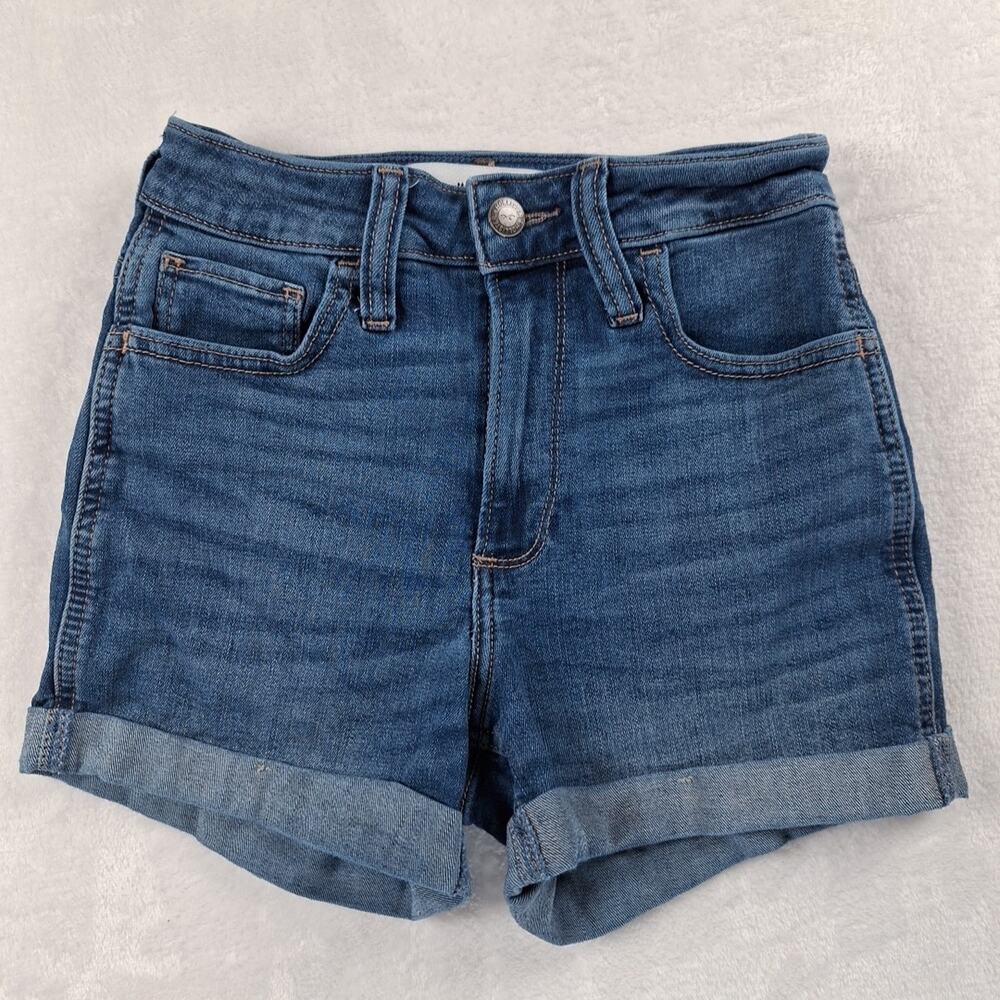Hollister Denim Shorts Medium Wash Cuffed Curvy High Rise Juniors Size 0/W24